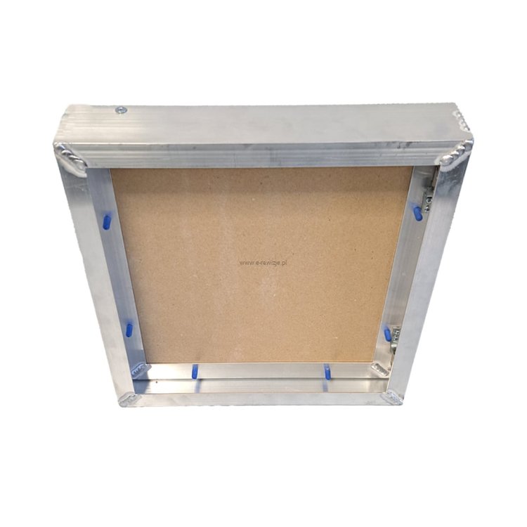 KLAPA REWIZYJNA WALL CERAMICO DO MURU 300X300.jpg